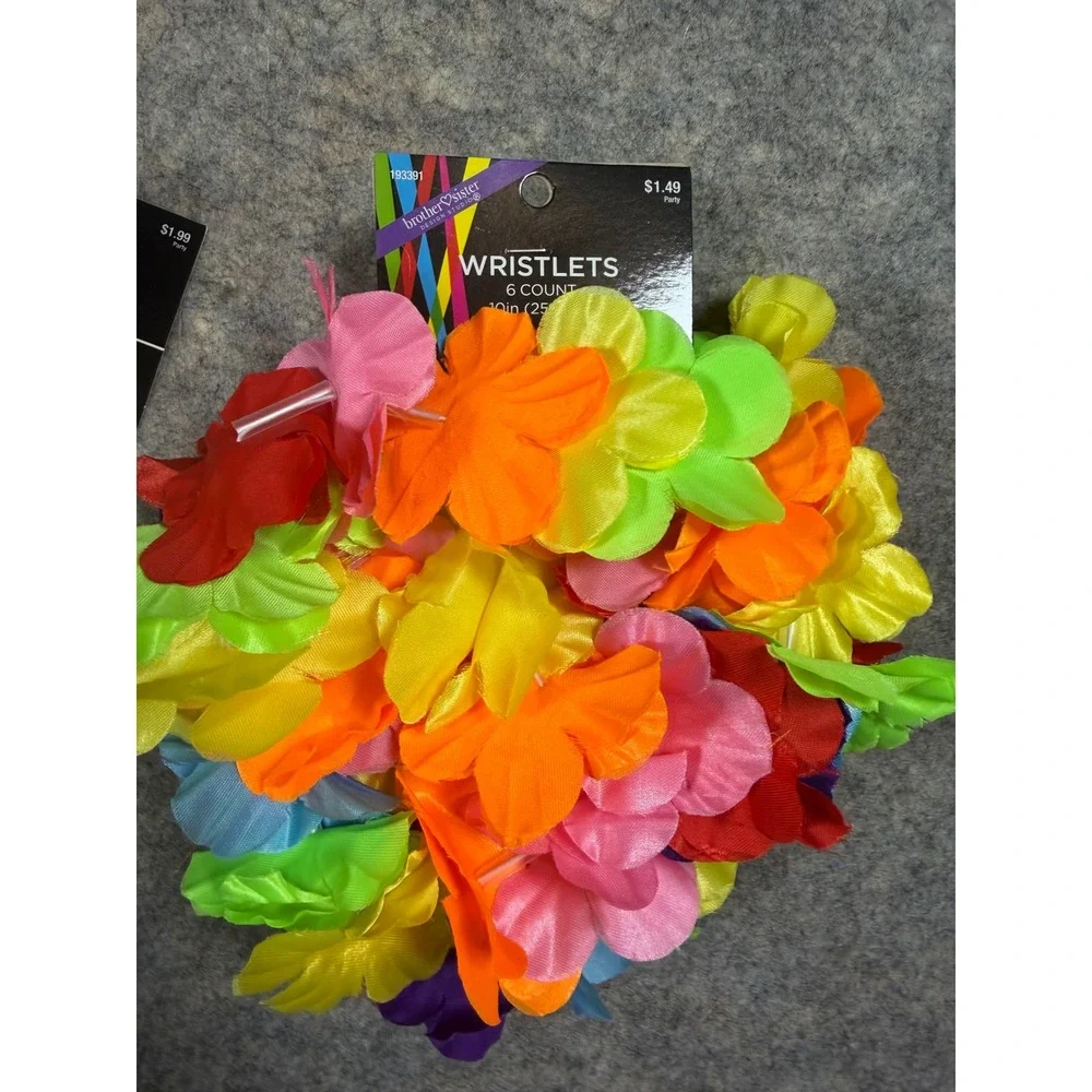 Brother Sister Design Studio Kids Luau Set Hula Skirt Leis Bracelets Hair Clip
